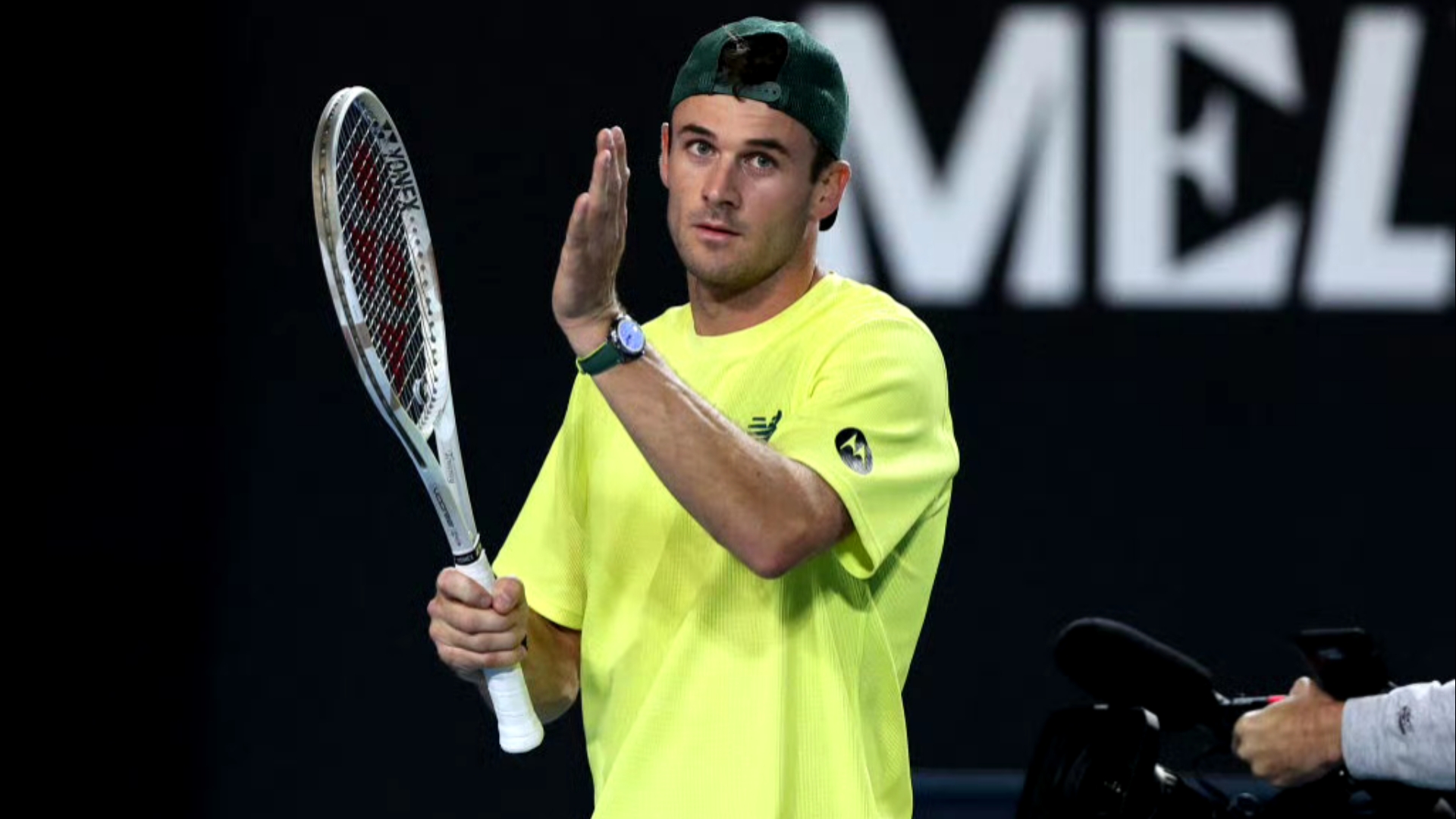 场引人瞩目 场引人瞩目