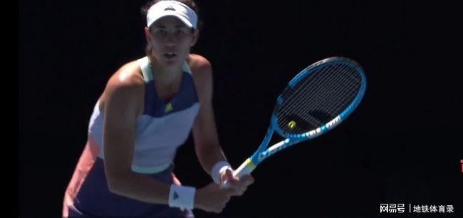 他在年轻时 他在年轻时